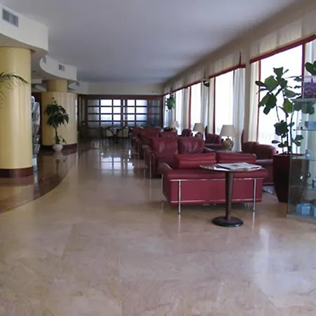 Palace Hotel 4*