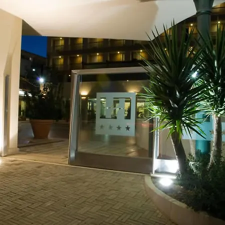 Palace Hotel