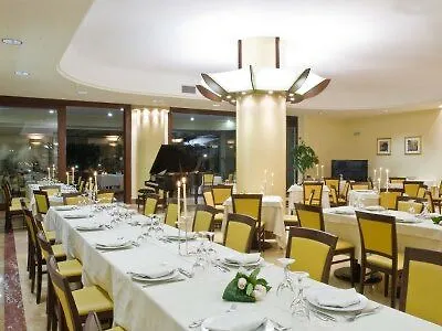 Palace فندق 4*