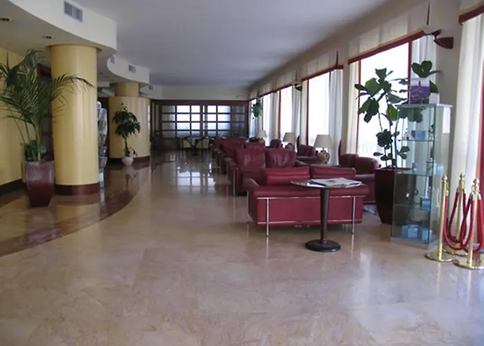 Palace Hotel 4*